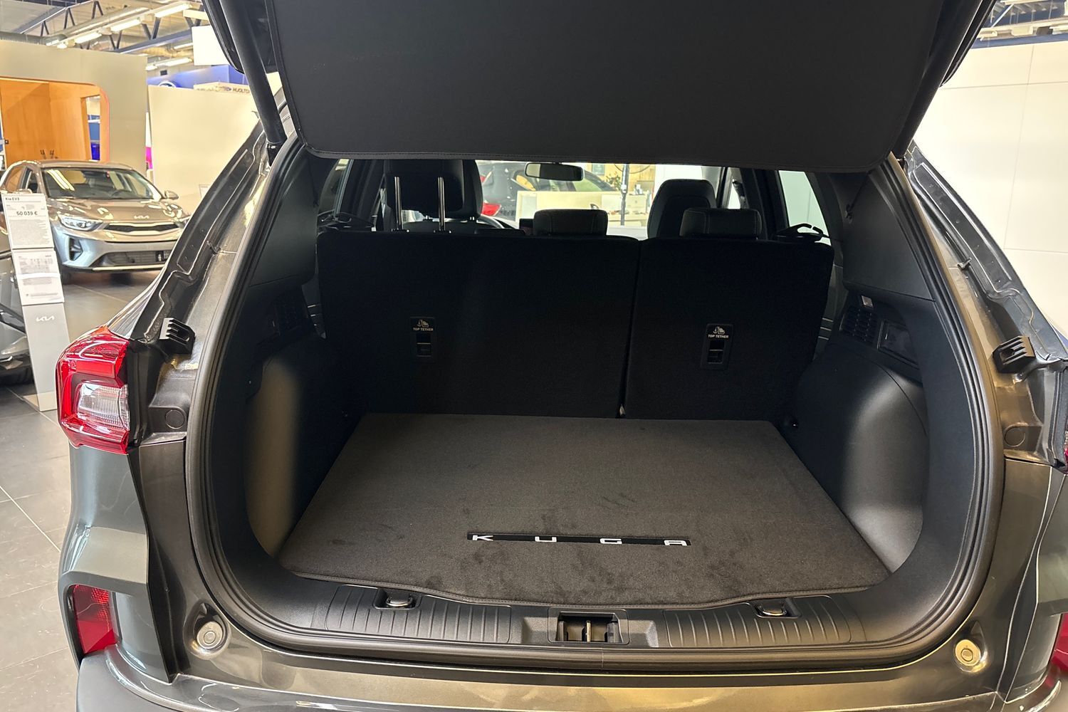 Ford Kuga vaihtoauto