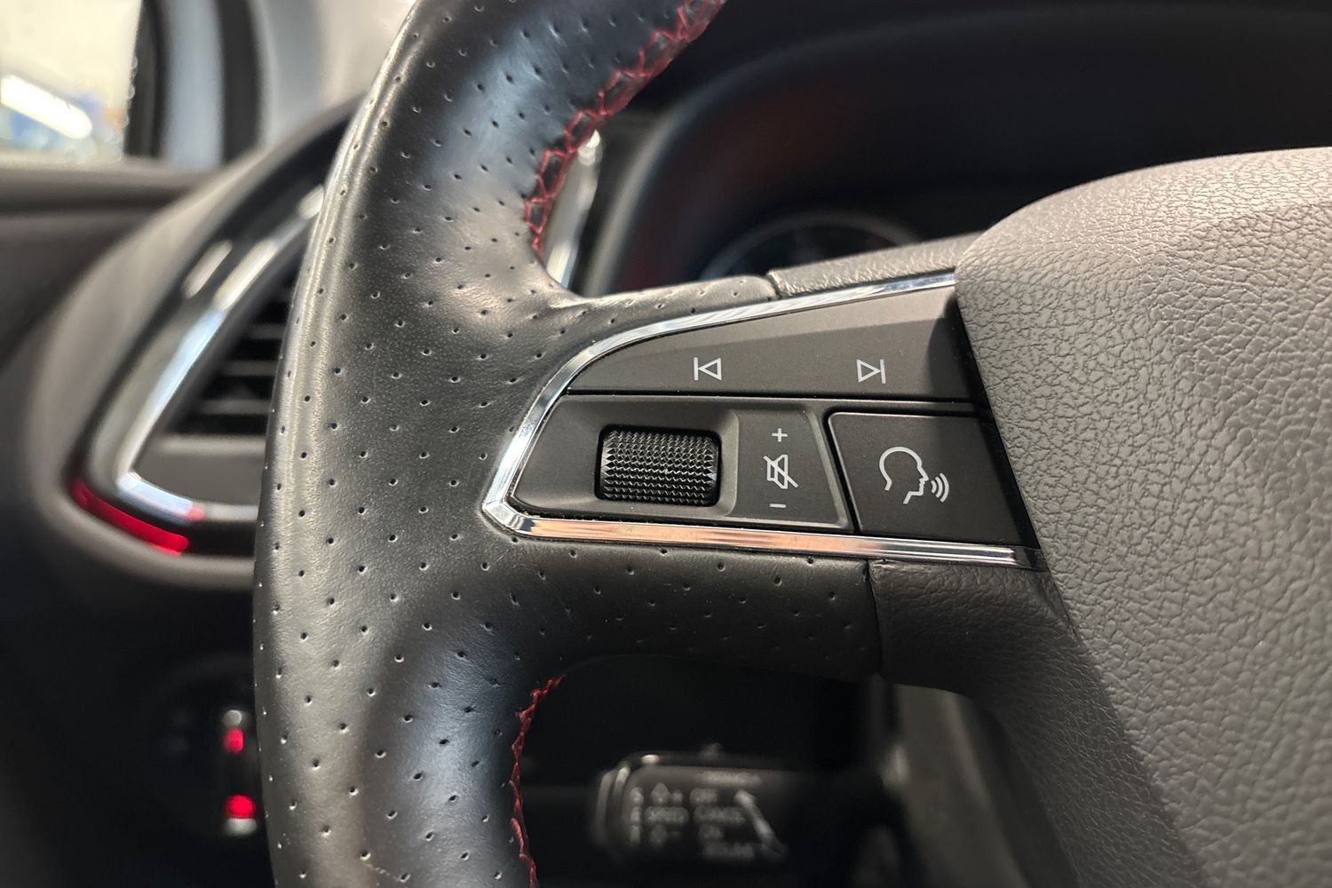 SEAT Leon vaihtoauto