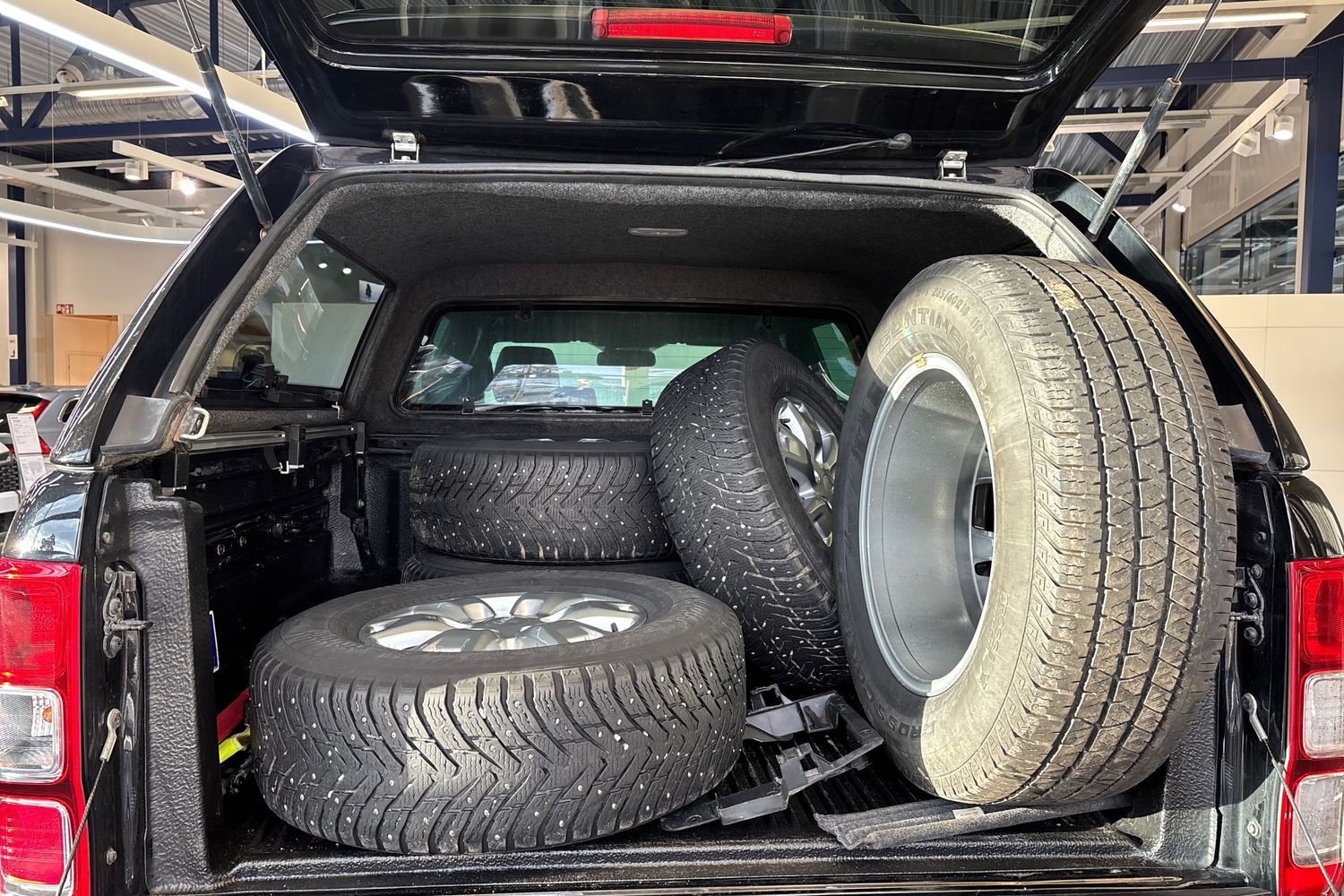 Ford Ranger vaihtoauto