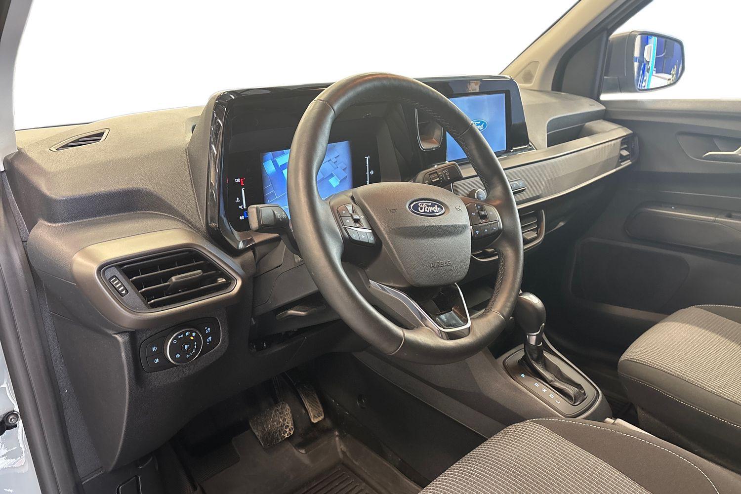 Ford Transit Courier vaihtoauto