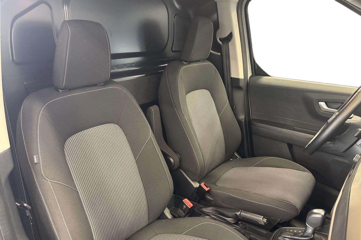 Ford Transit Courier vaihtoauto