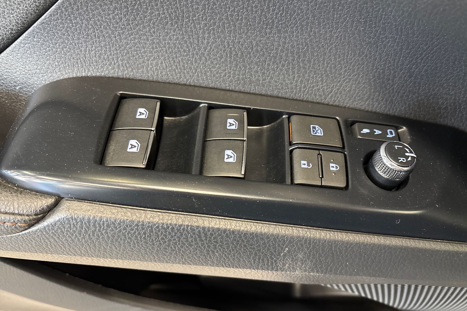 Toyota Camry vaihtoauto