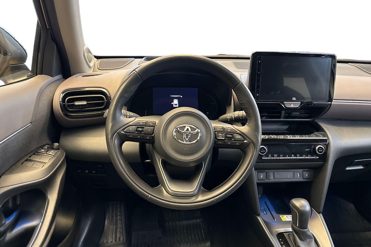Toyota Yaris Cross vaihtoauto