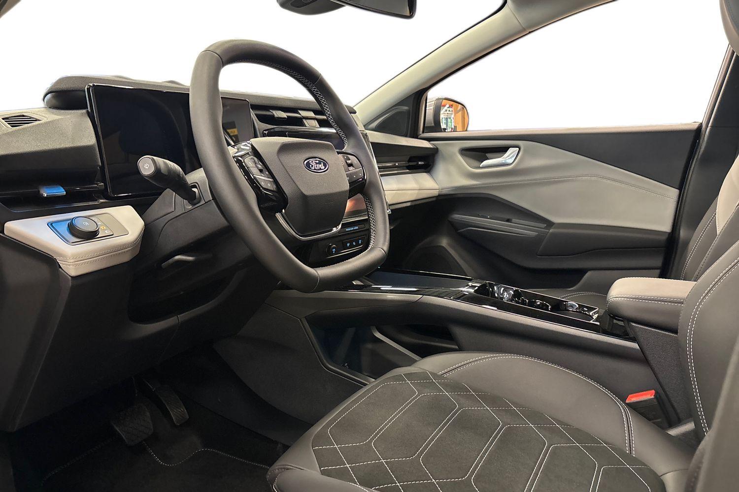 Ford Puma Gen-E vaihtoauto