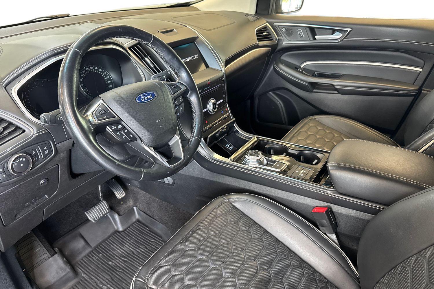Ford Edge vaihtoauto