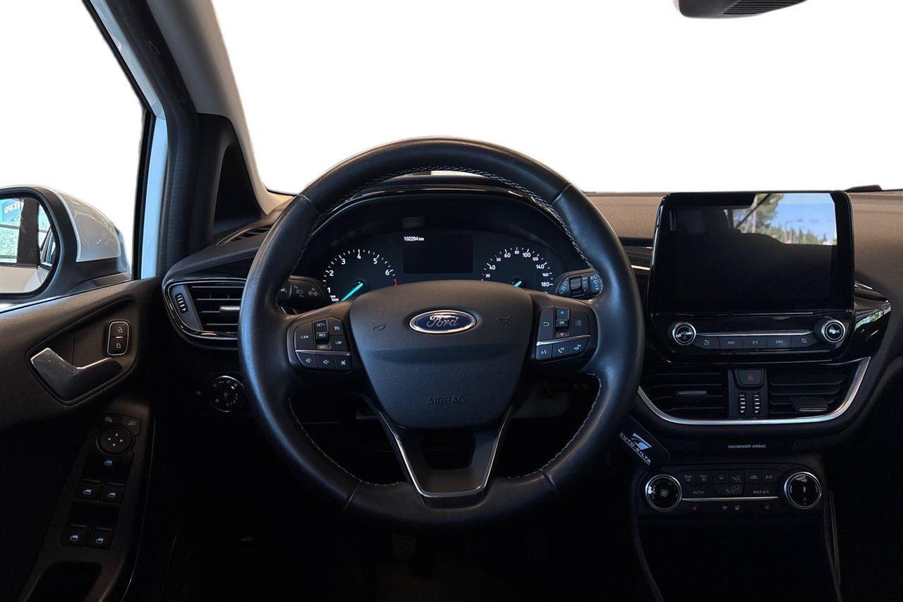Ford Fiesta vaihtoauto