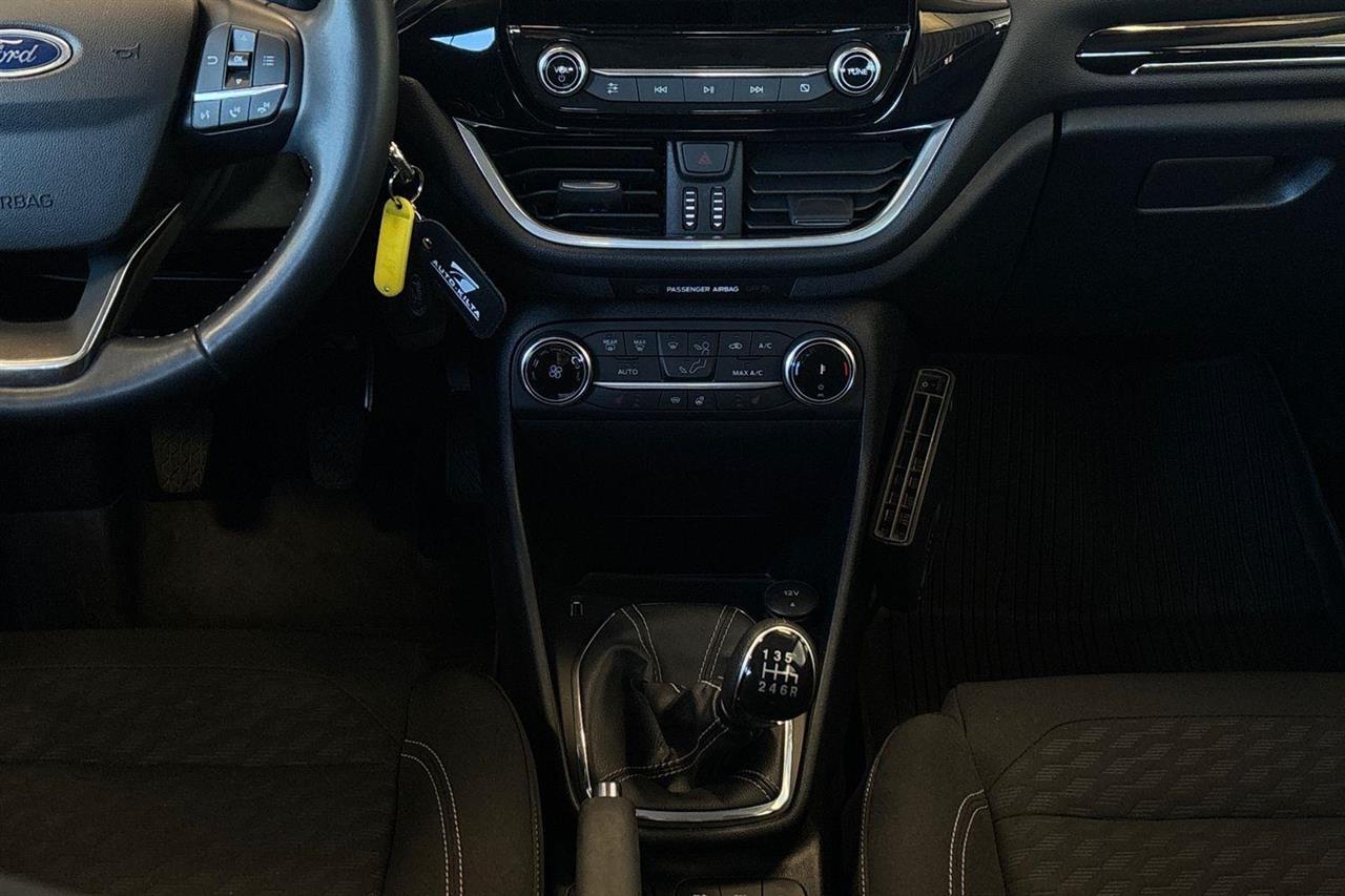 Ford Fiesta vaihtoauto