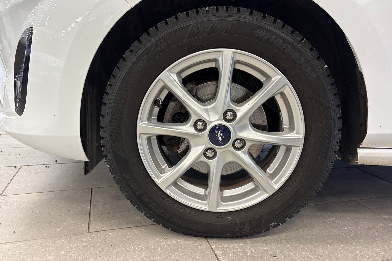 Ford Fiesta vaihtoauto