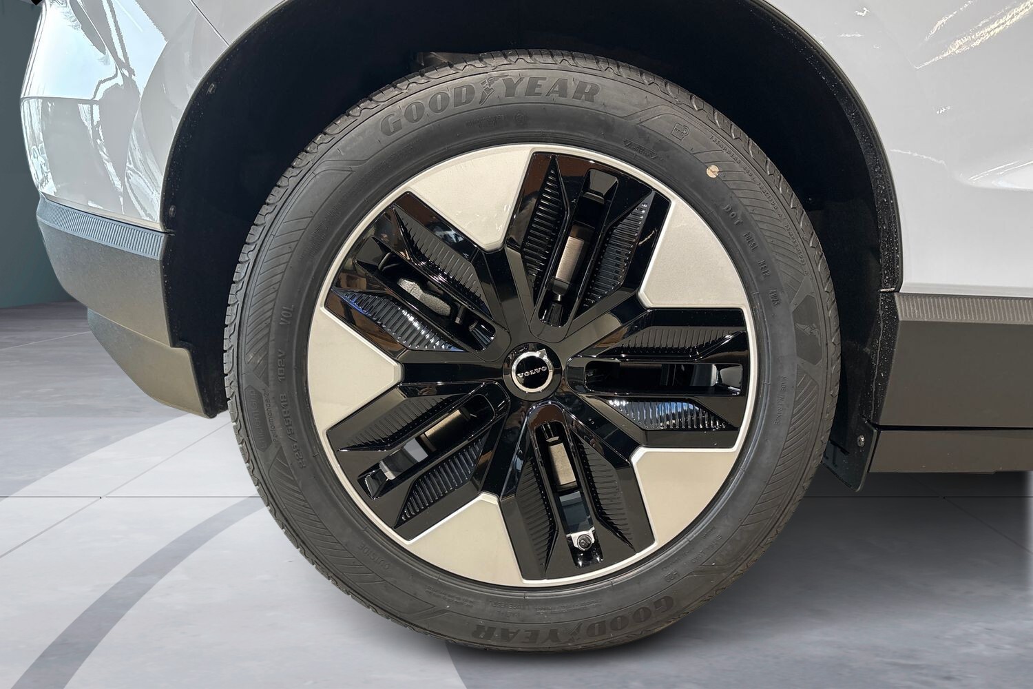 Volvo EX30 vaihtoauto
