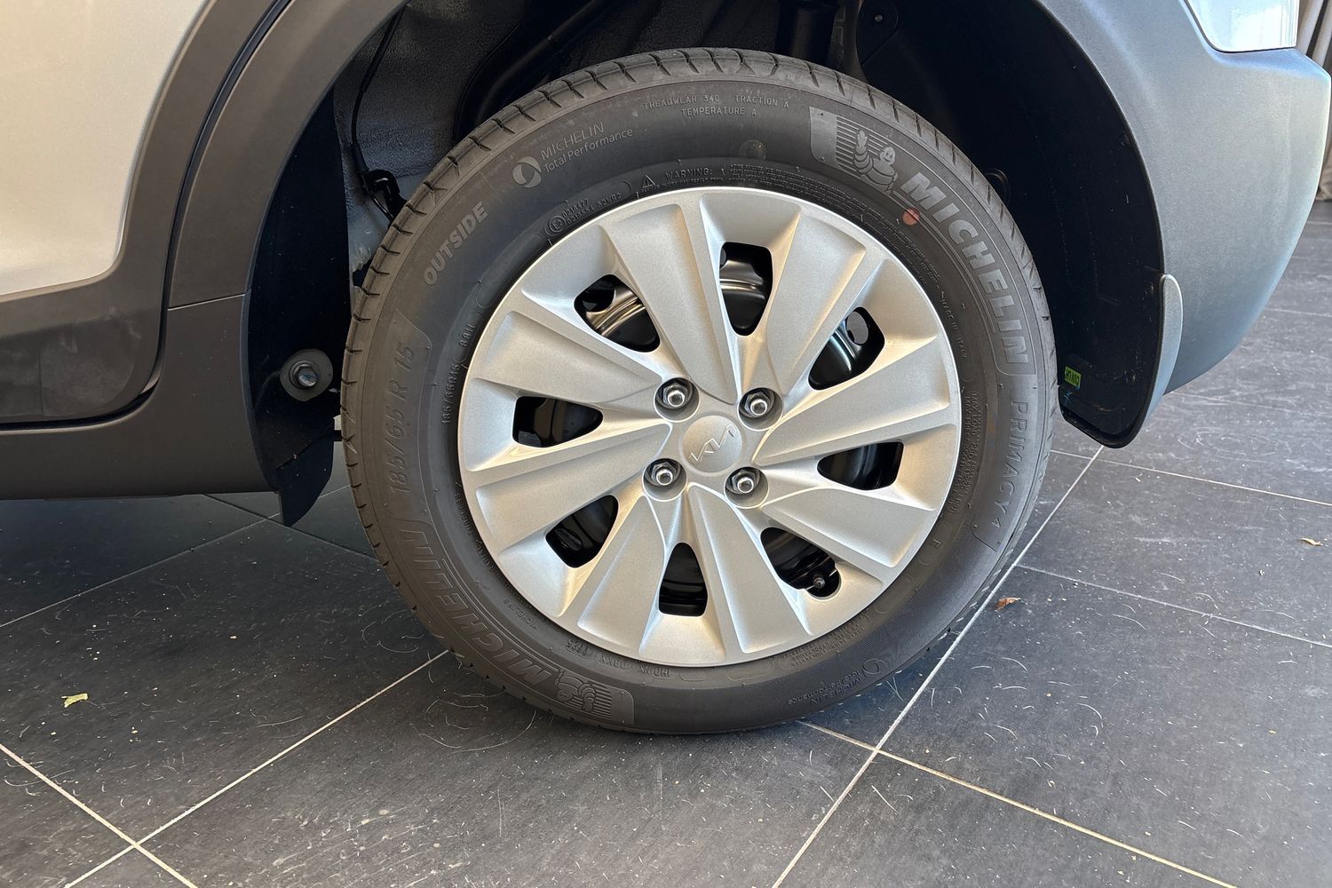 Kia Stonic vaihtoauto