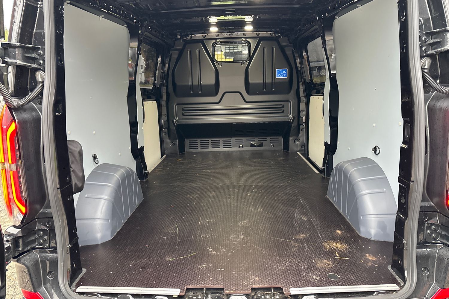 Ford Transit Custom vaihtoauto