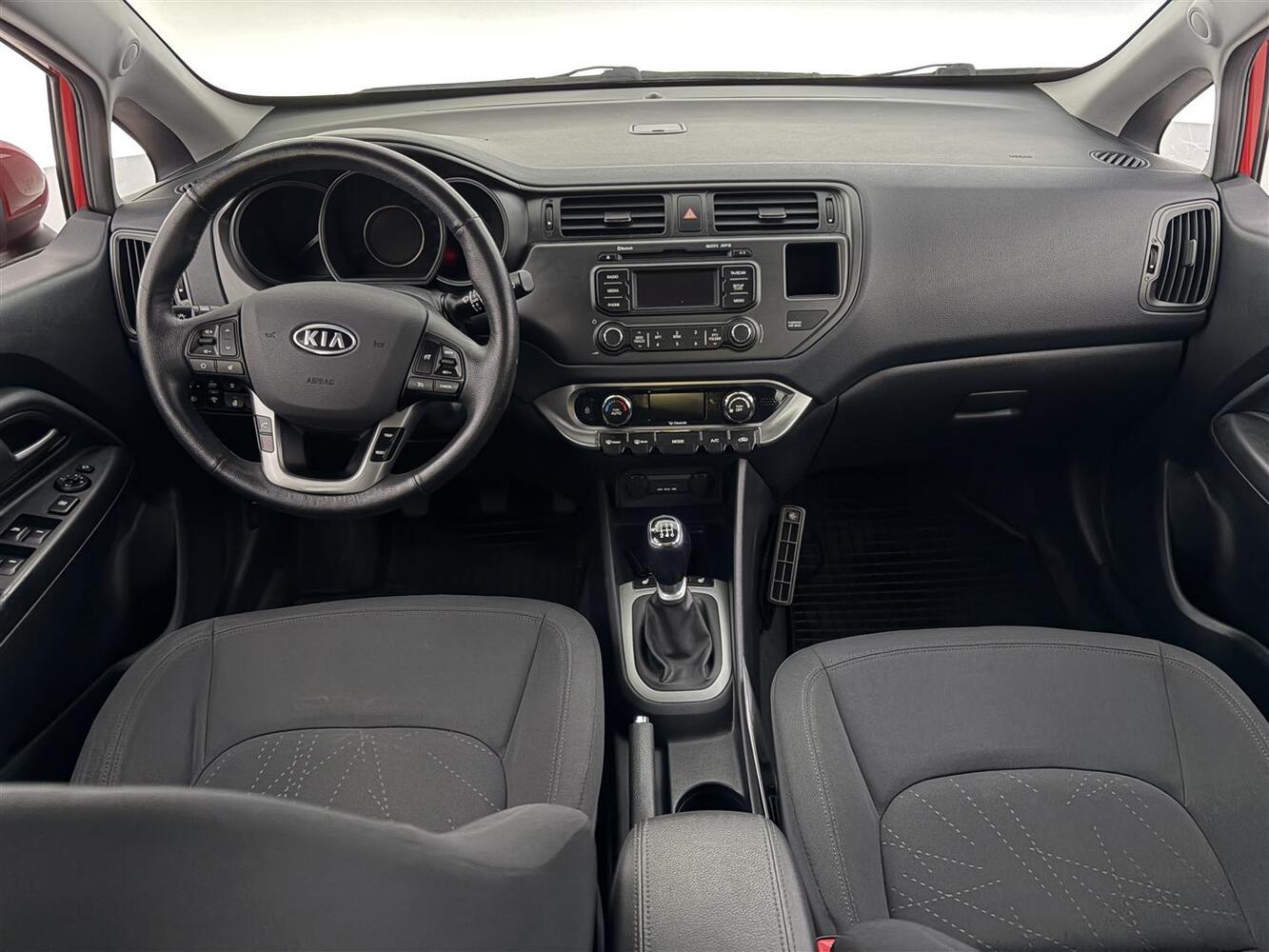 Kia Rio vaihtoauto