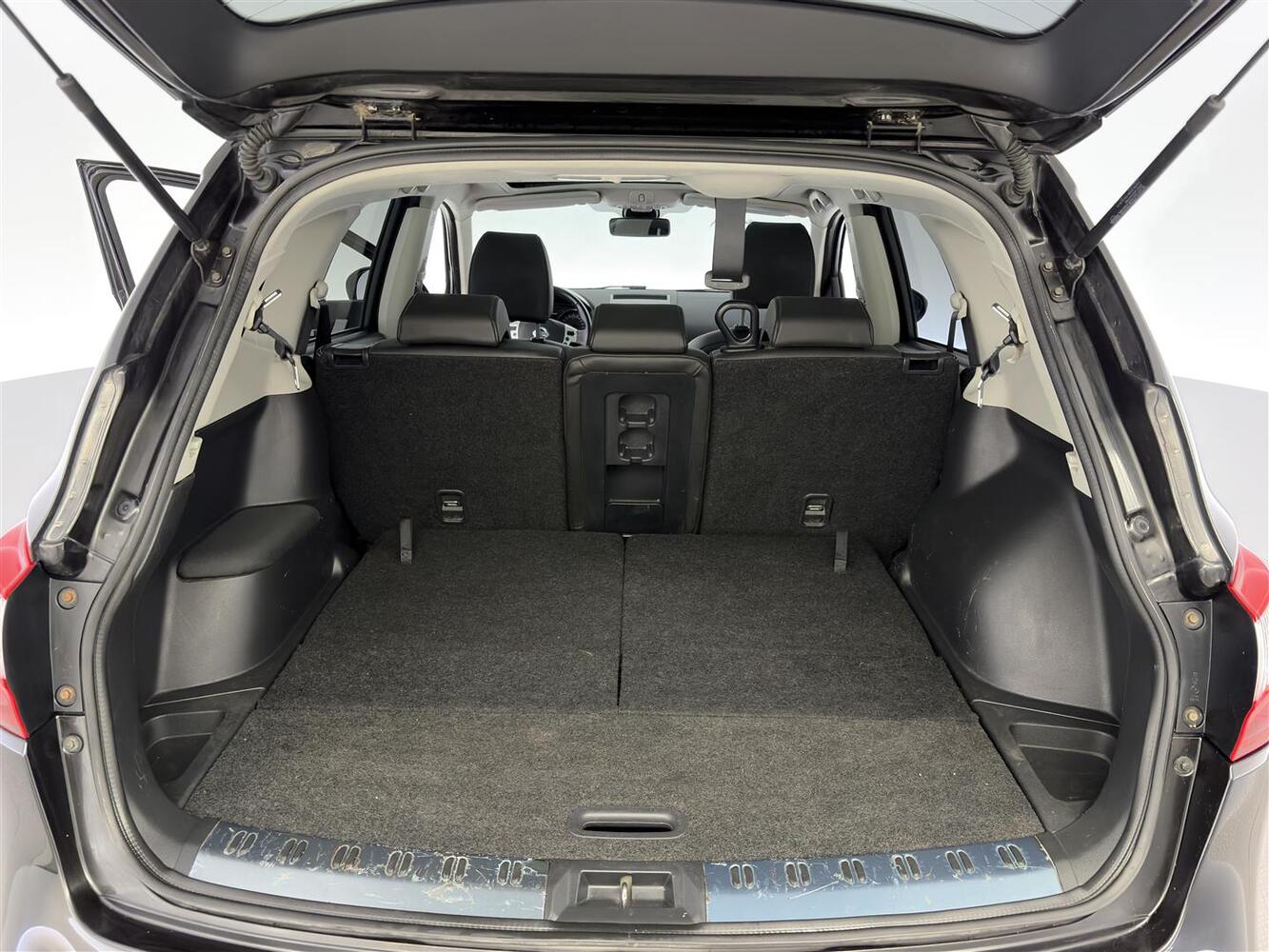 Nissan Qashqai+2 vaihtoauto