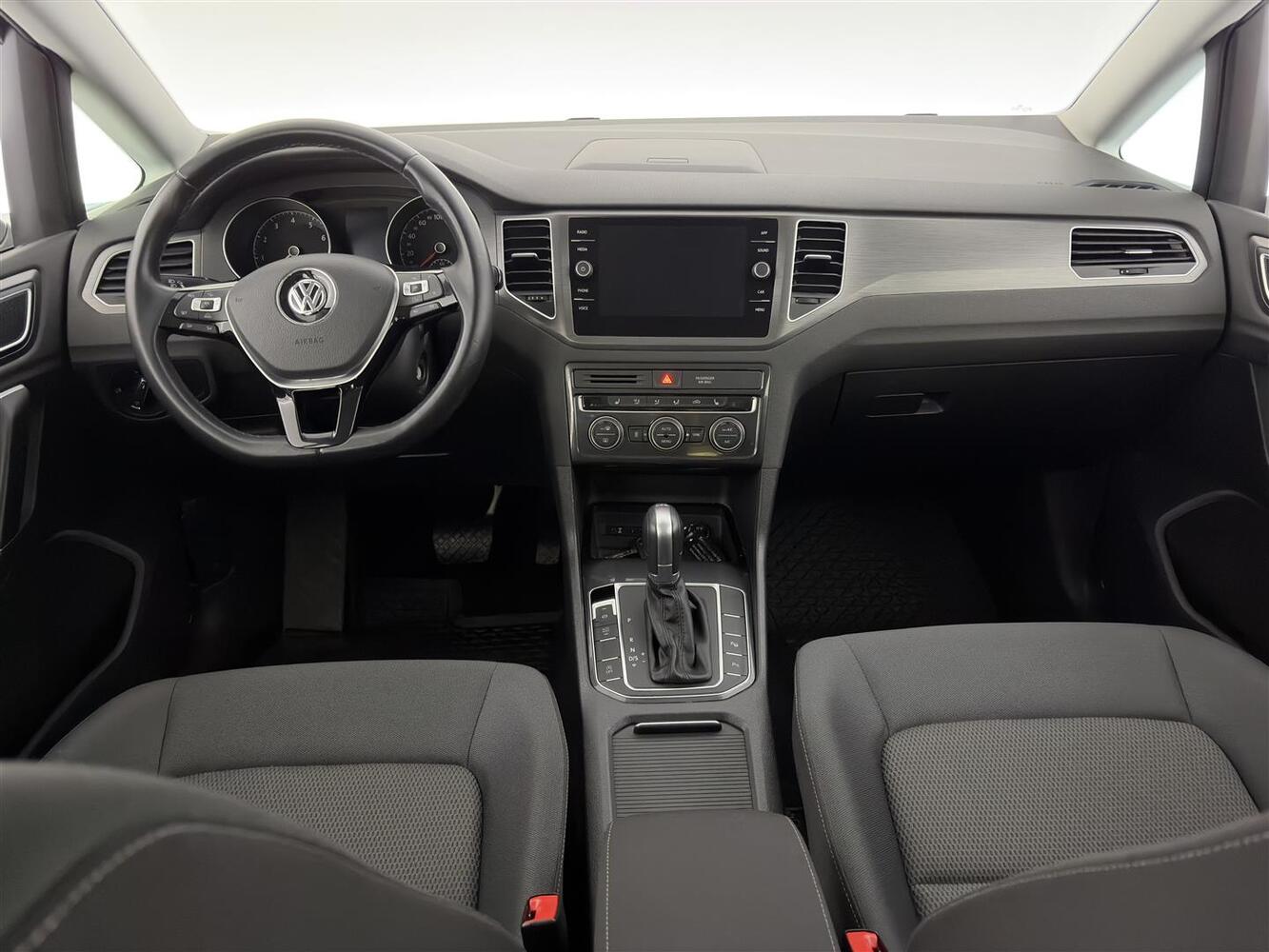 Volkswagen Golf Sportsvan vaihtoauto