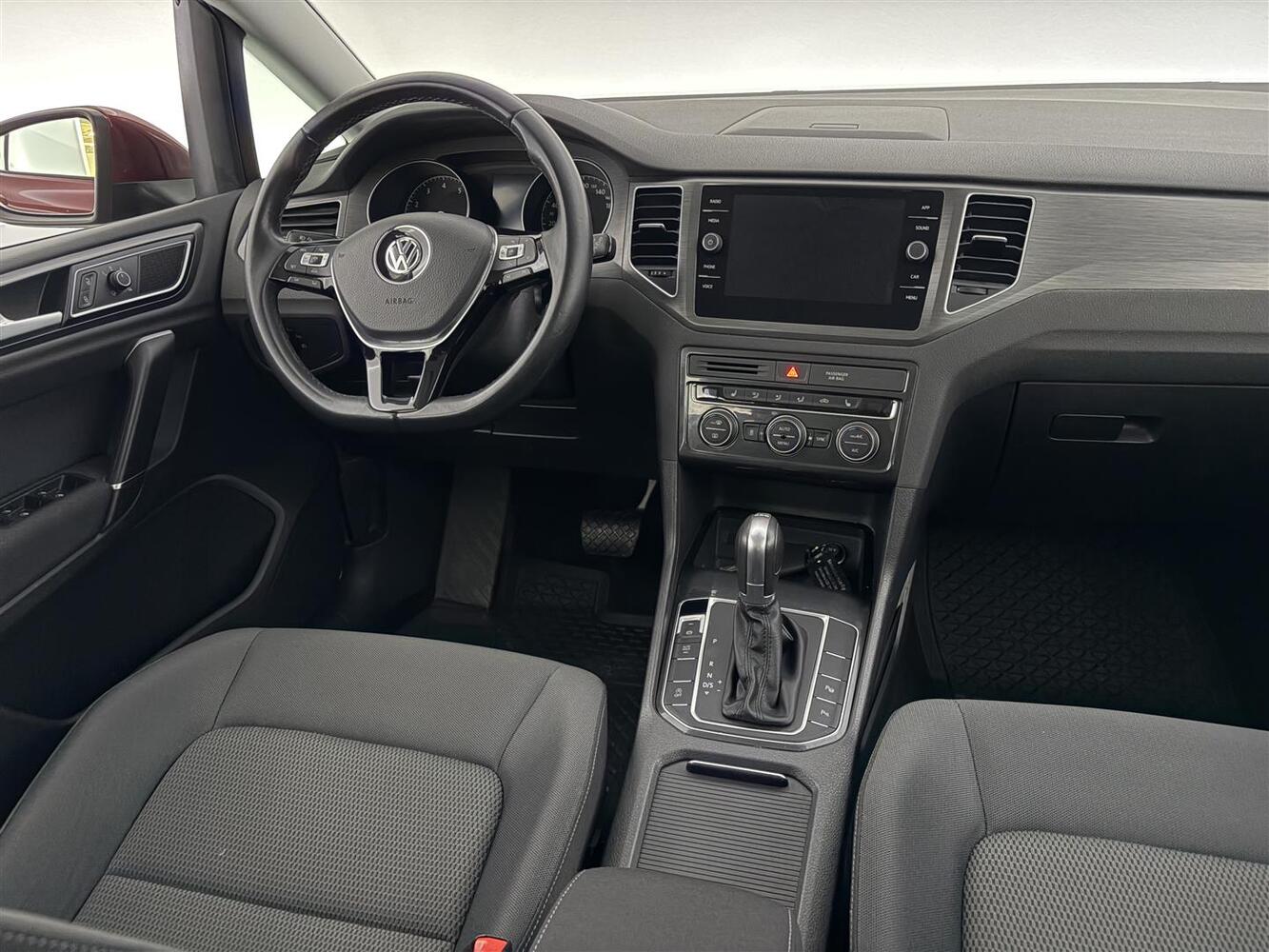 Volkswagen Golf Sportsvan vaihtoauto