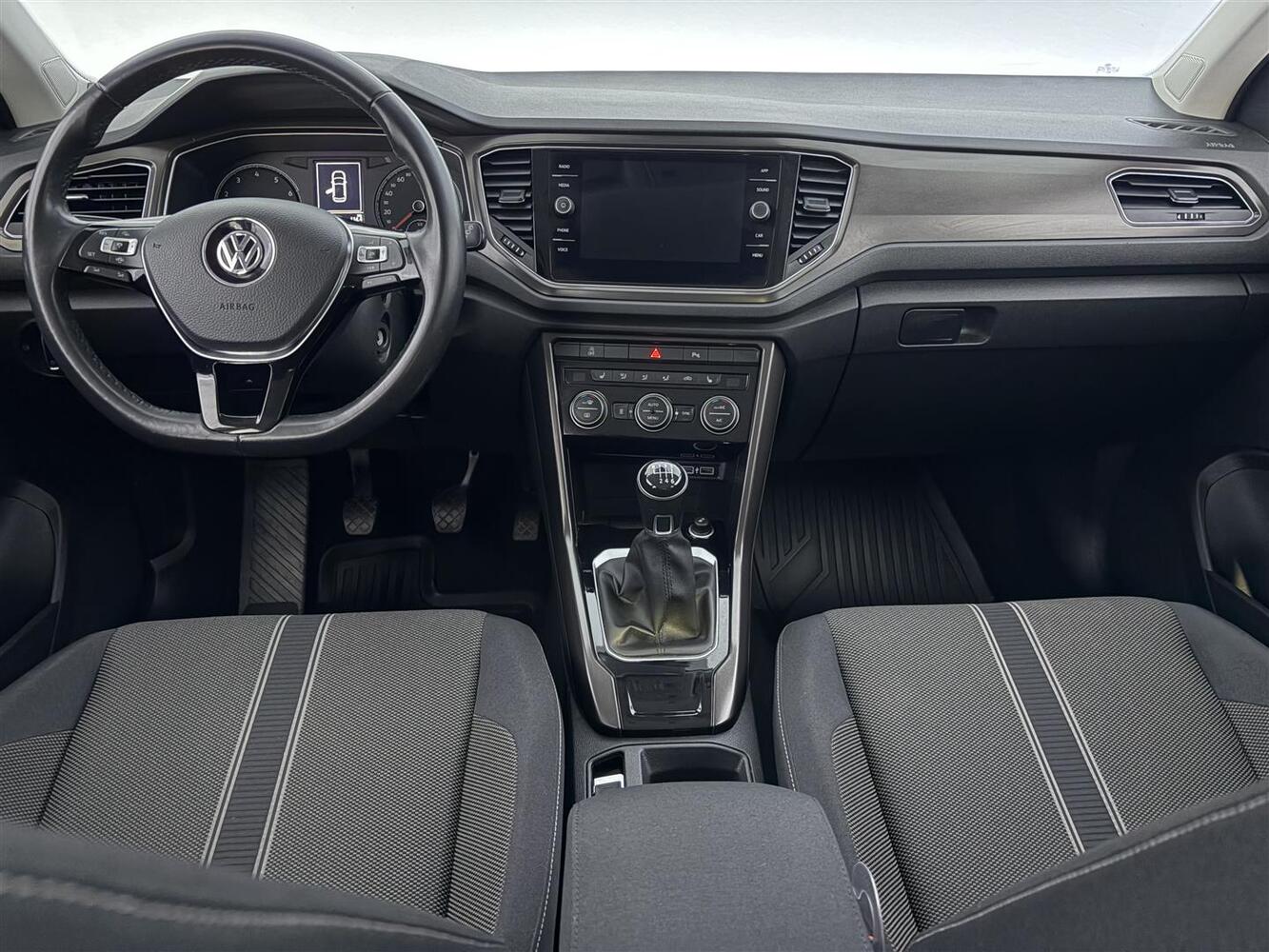 Volkswagen T-Roc vaihtoauto
