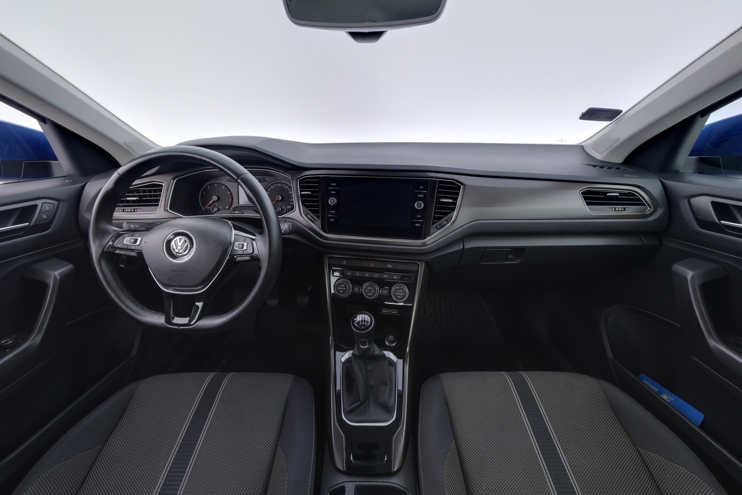 Volkswagen T-Roc vaihtoauto