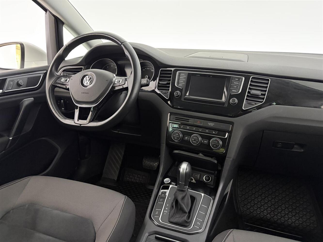 Volkswagen Golf Sportsvan vaihtoauto