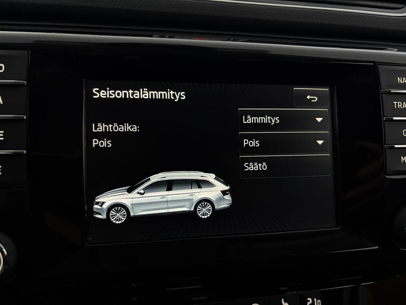 Skoda Superb vaihtoauto