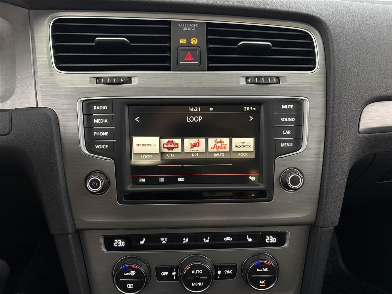 Volkswagen Golf vaihtoauto