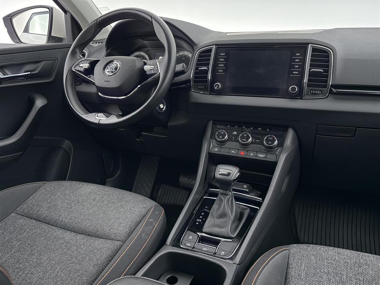 Skoda Karoq vaihtoauto