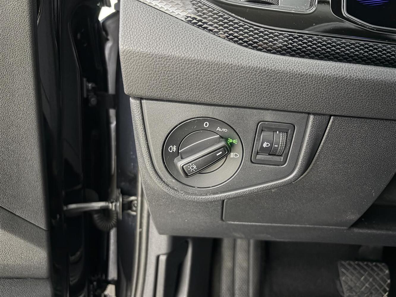 Volkswagen Taigo vaihtoauto