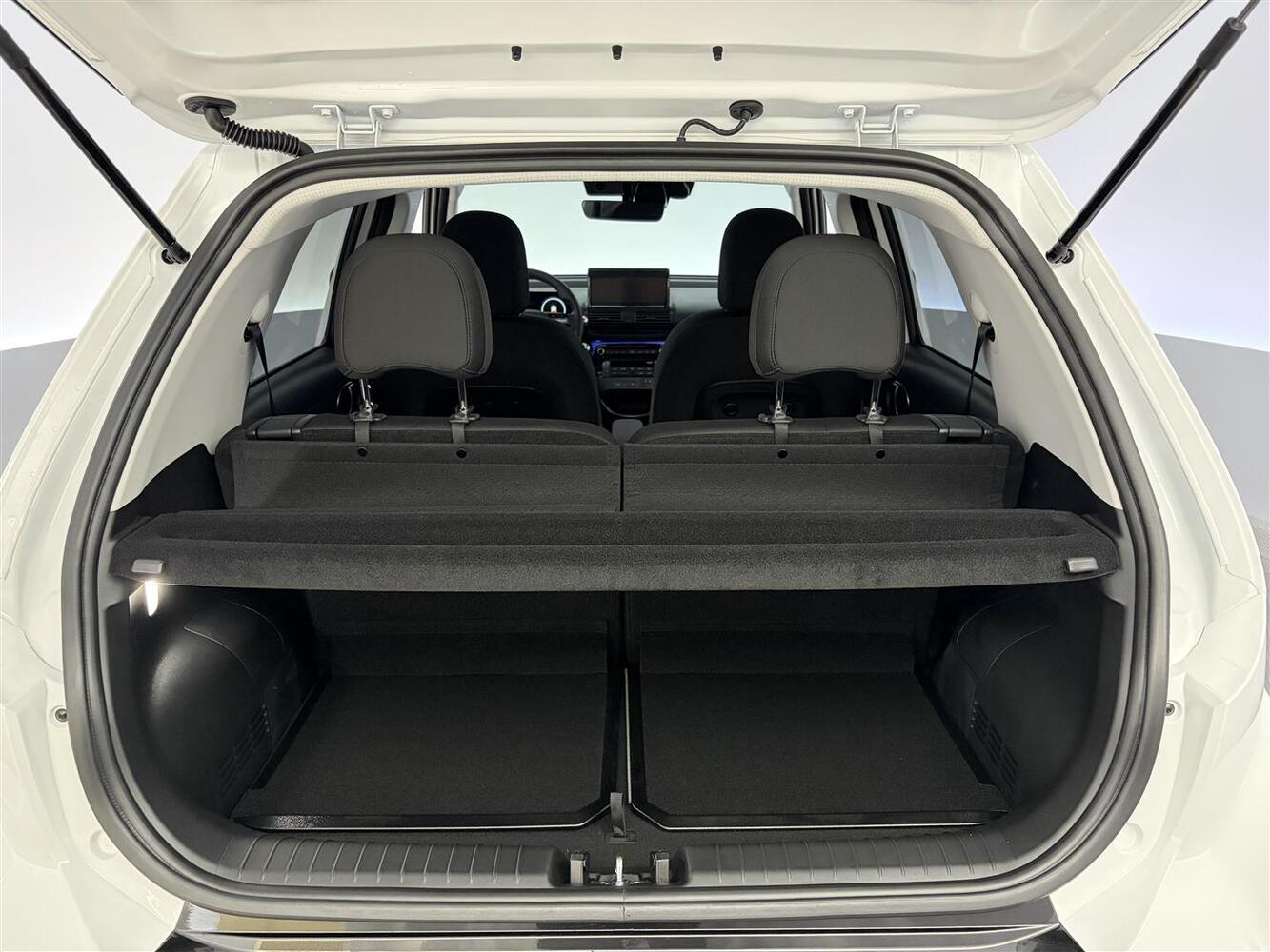 Hyundai INSTER vaihtoauto