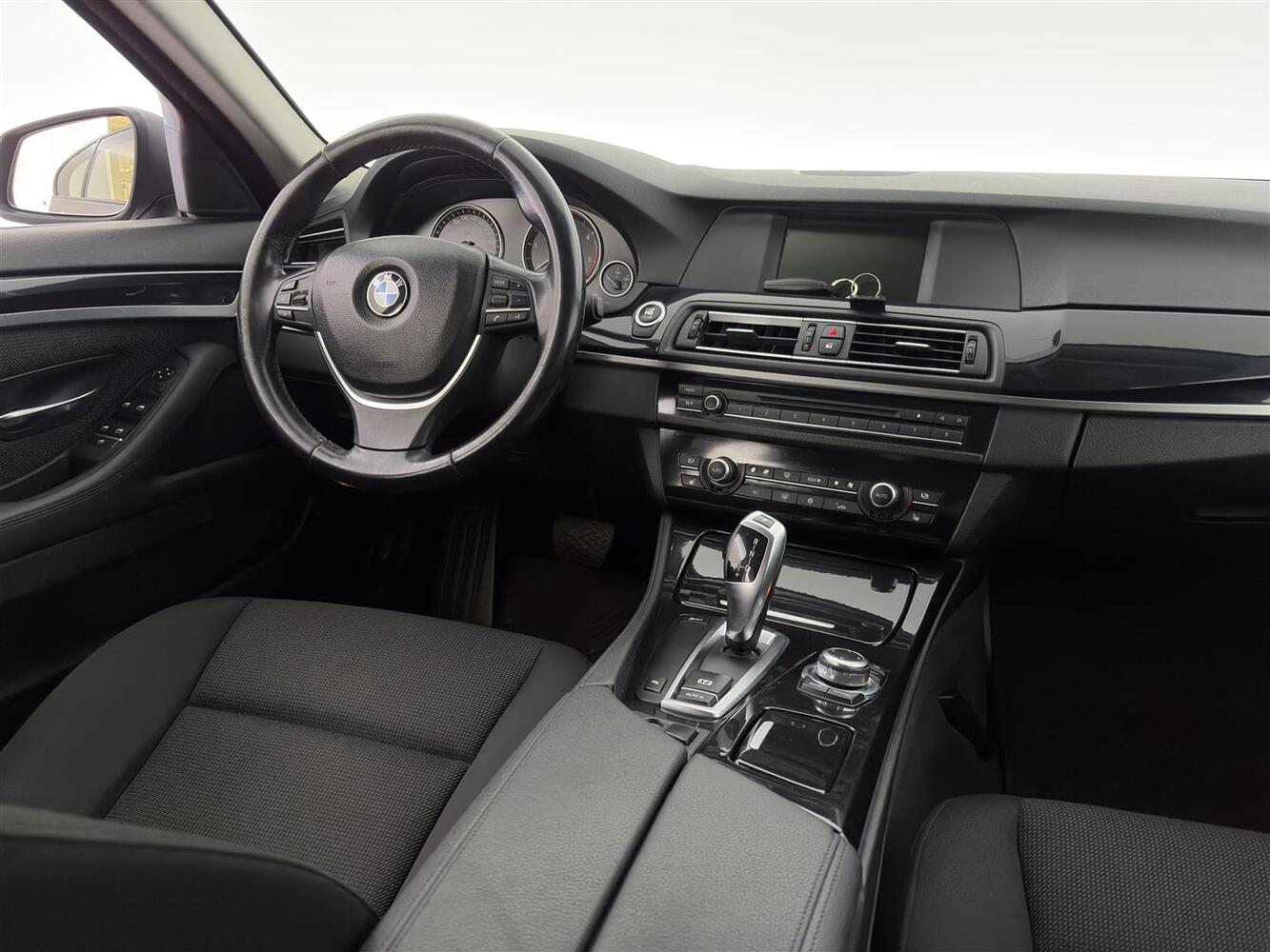 BMW 520 vaihtoauto