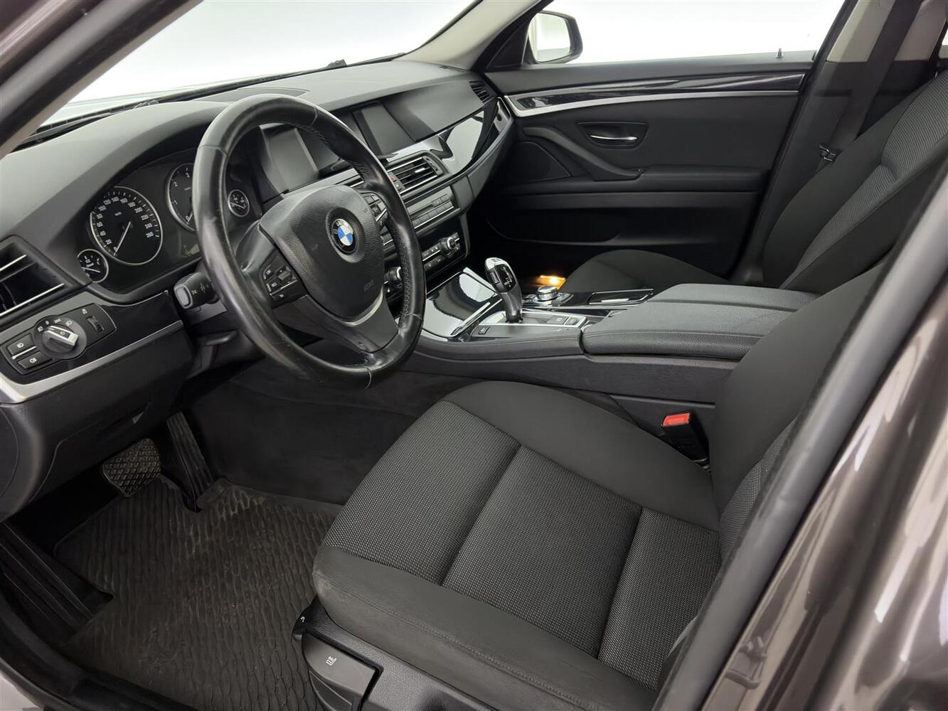 BMW 520 vaihtoauto