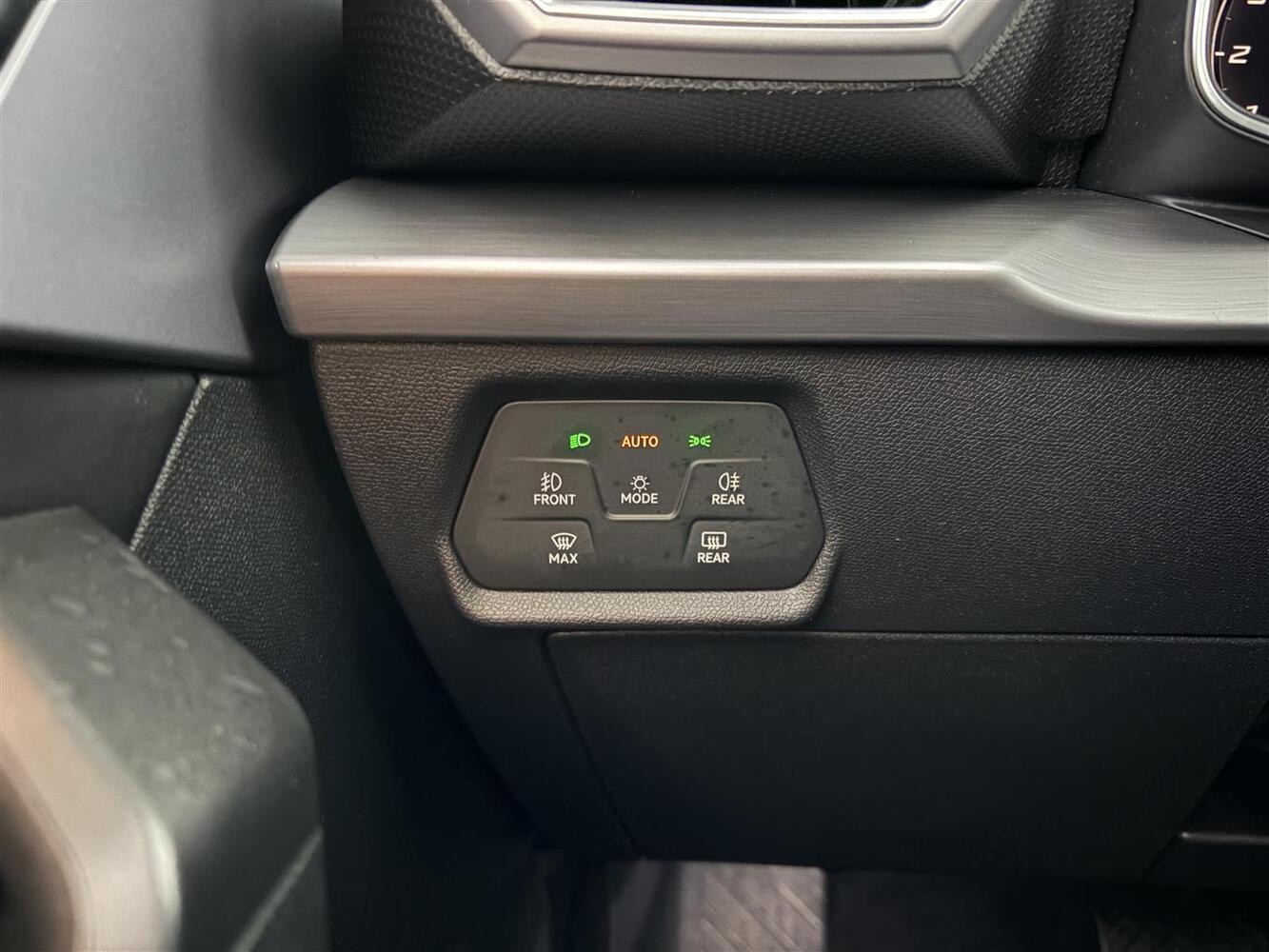 SEAT Leon vaihtoauto