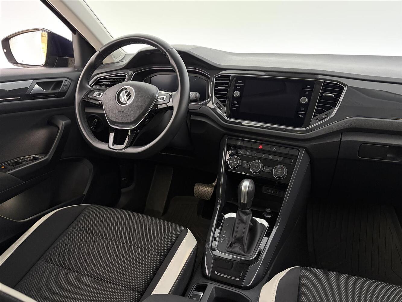 Volkswagen T-Roc vaihtoauto