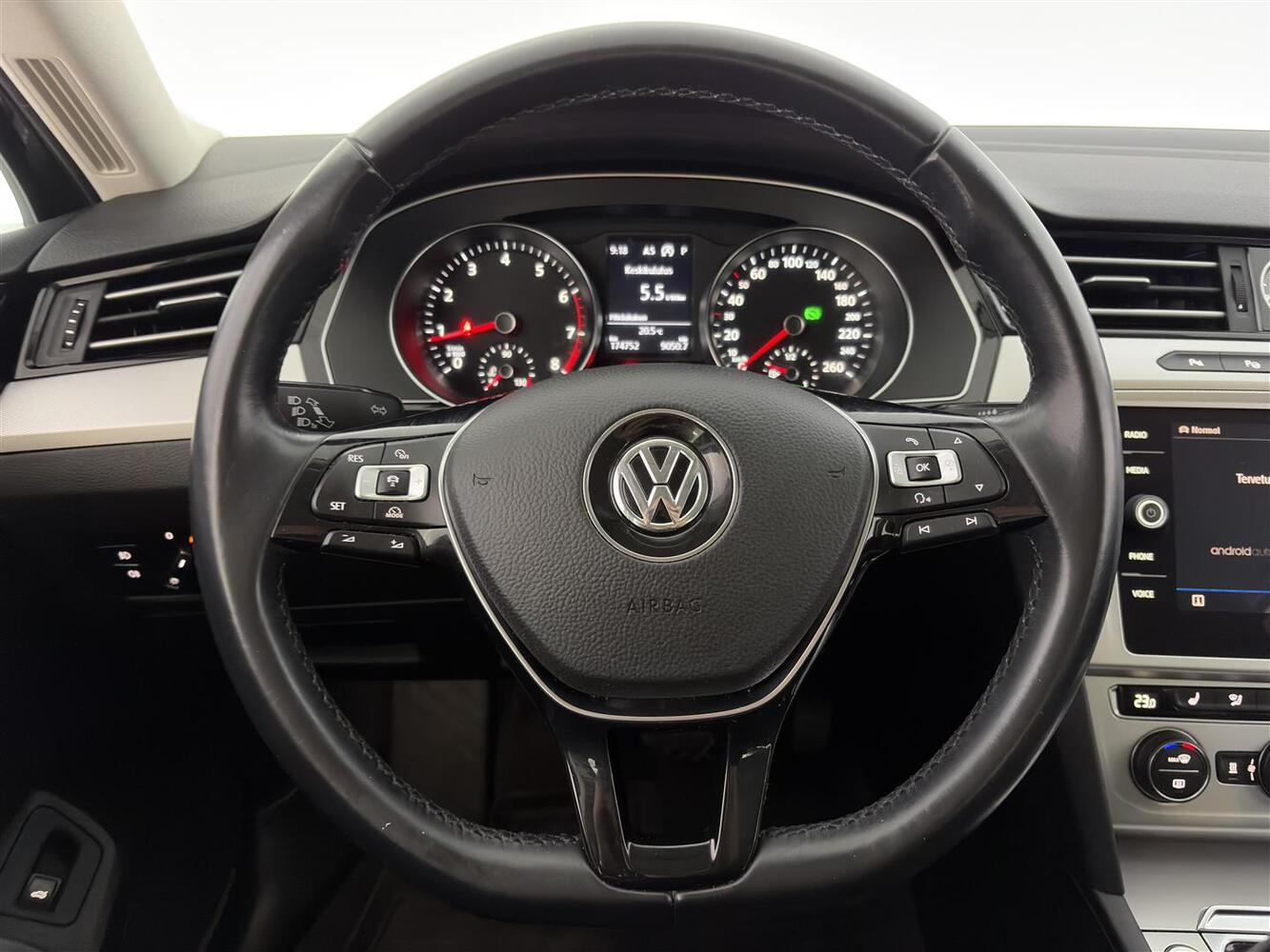Volkswagen Passat vaihtoauto