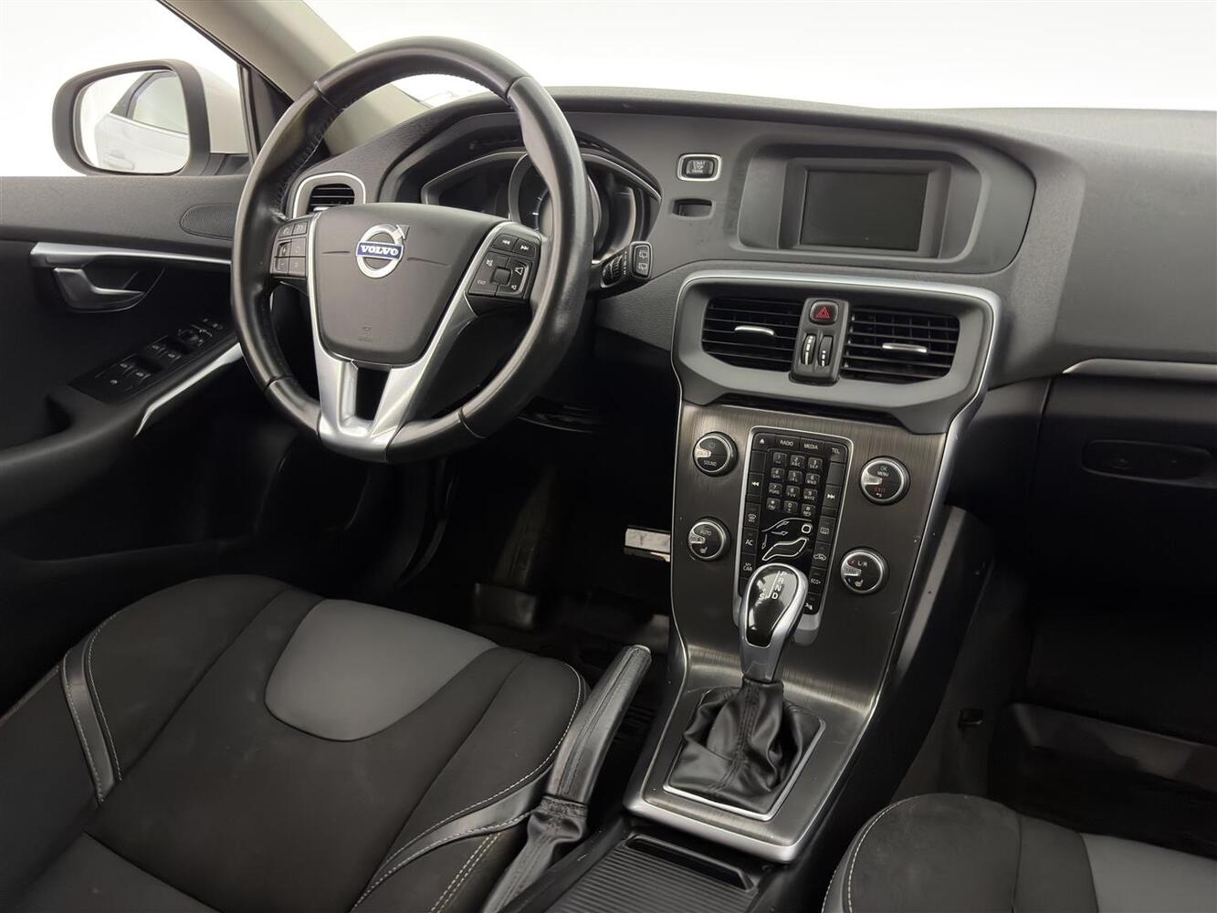 Volvo V40 vaihtoauto