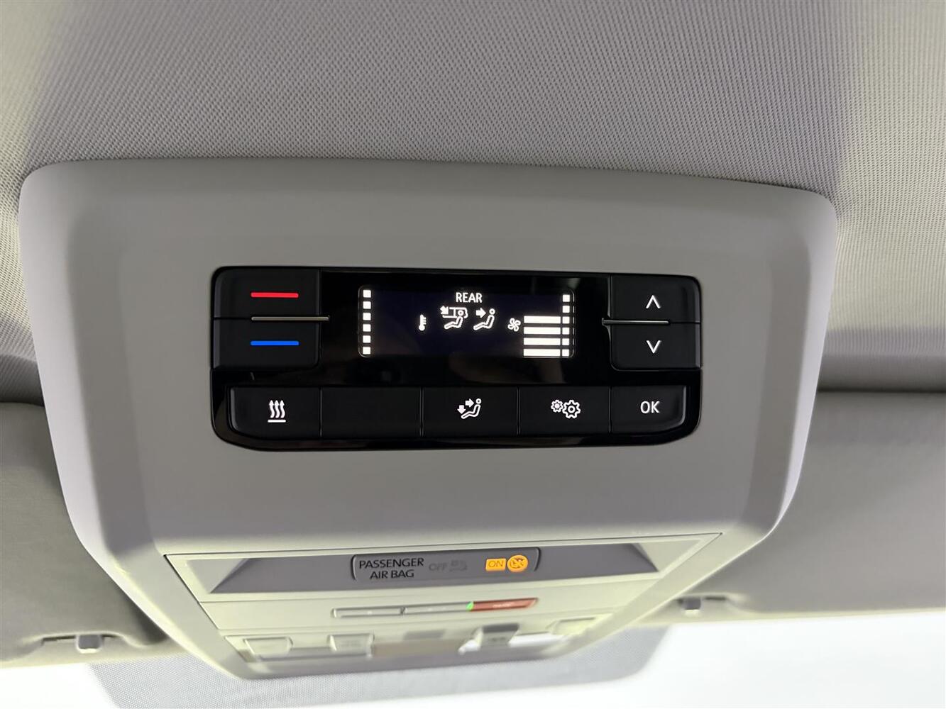 Volkswagen Caravelle vaihtoauto