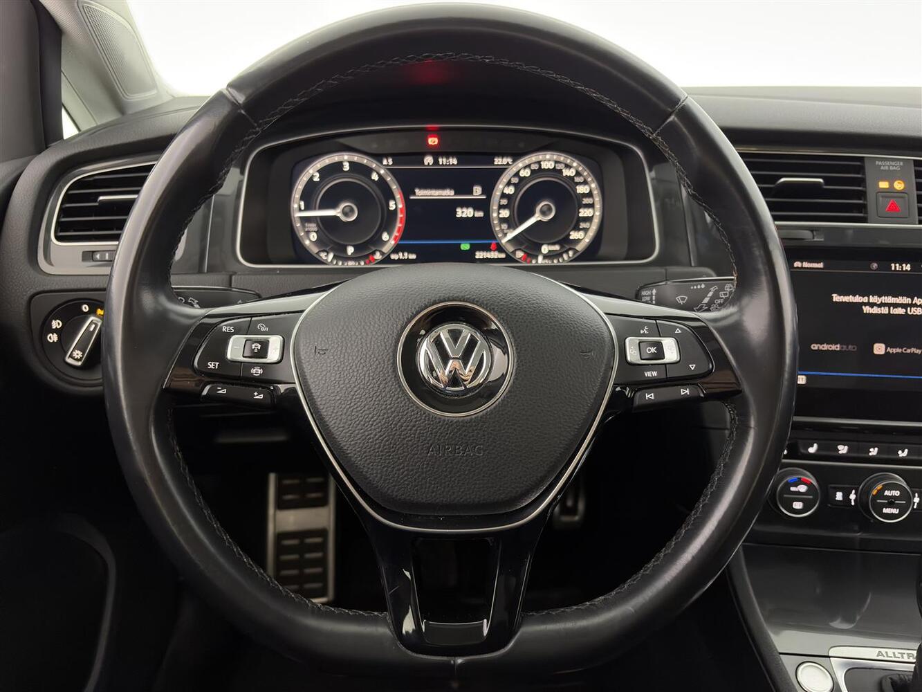 Volkswagen Golf vaihtoauto