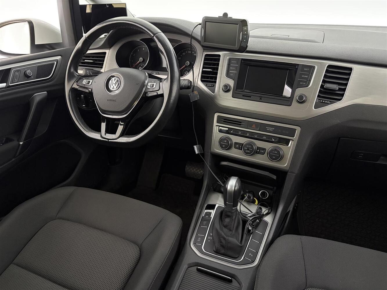 Volkswagen Golf Sportsvan vaihtoauto