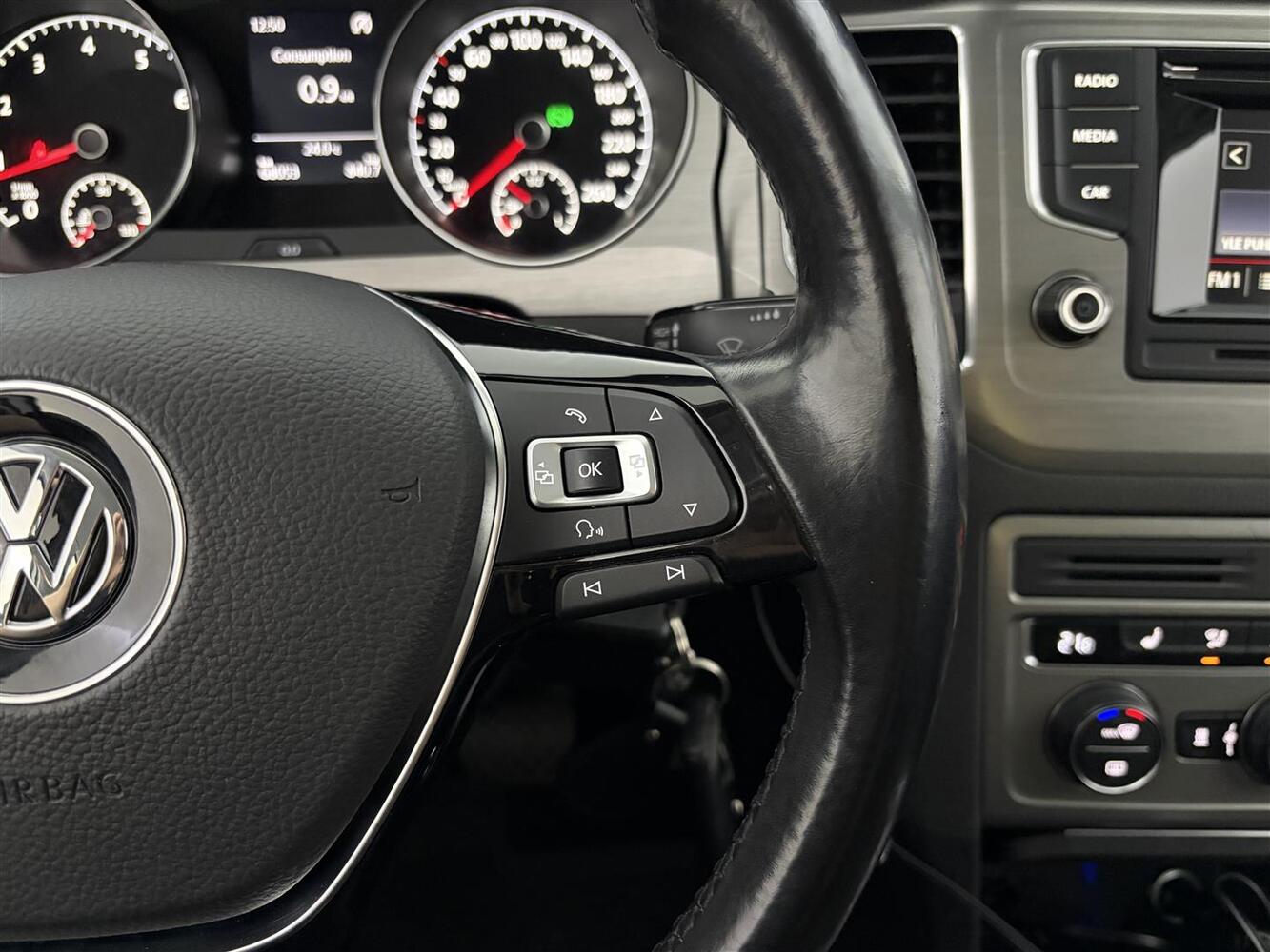 Volkswagen Golf Sportsvan vaihtoauto