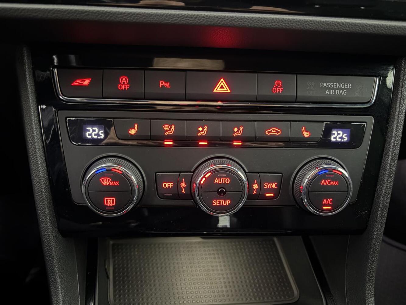 SEAT Leon ST vaihtoauto