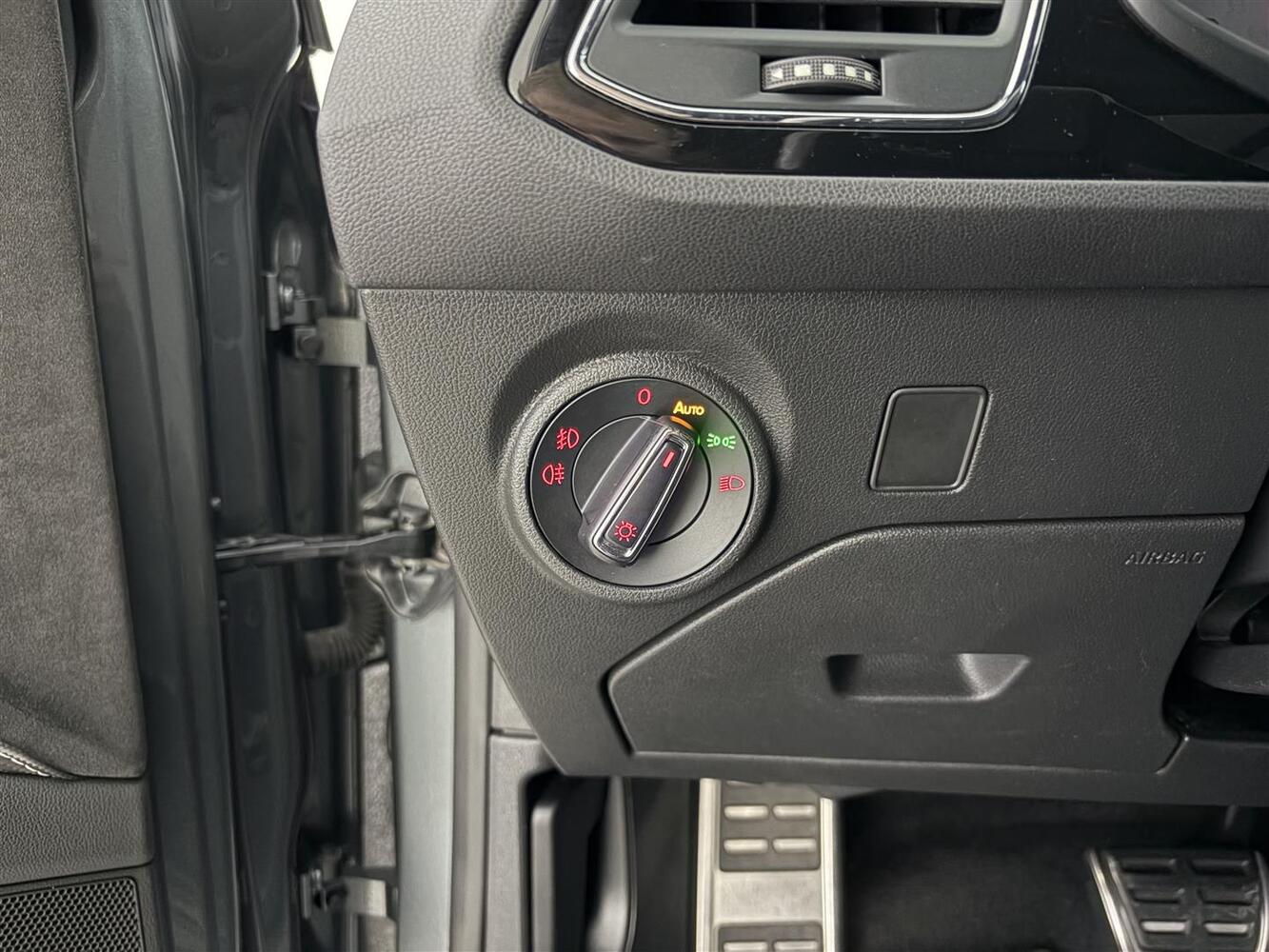 SEAT Leon ST vaihtoauto