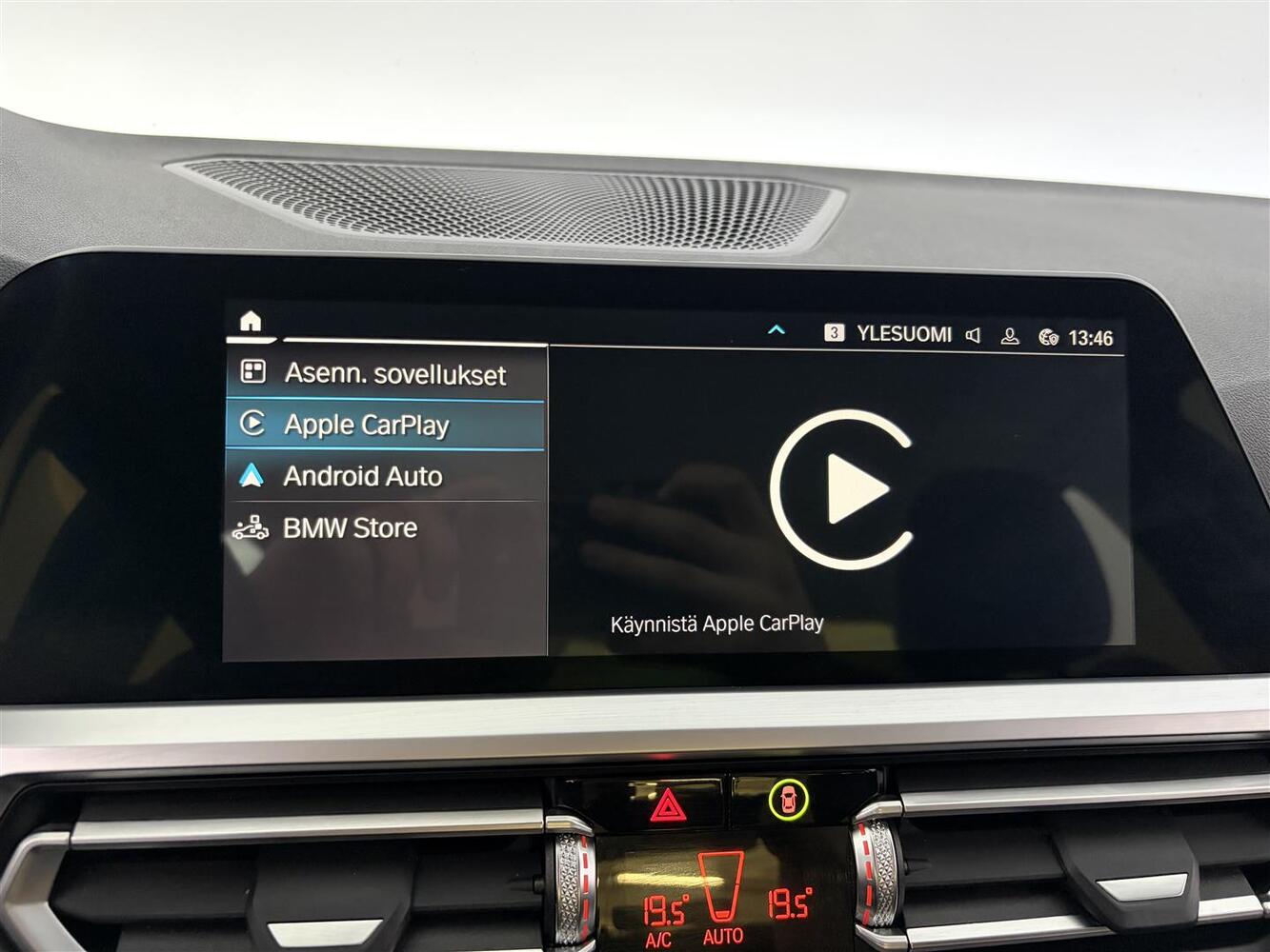 BMW 320 vaihtoauto