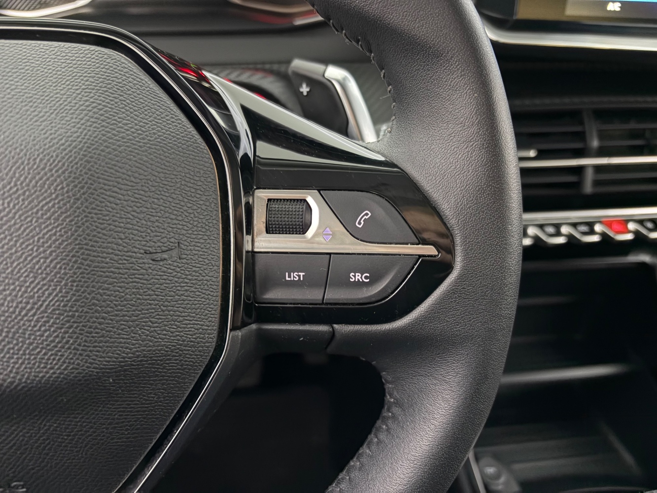 Peugeot 2008 vaihtoauto