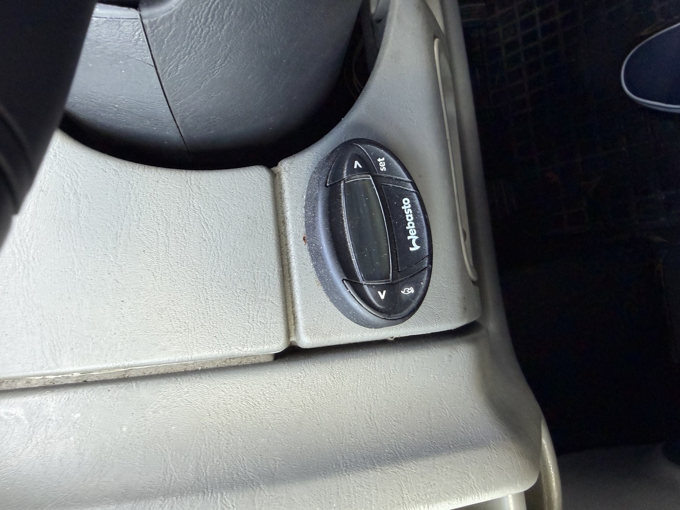 Opel Vivaro vaihtoauto