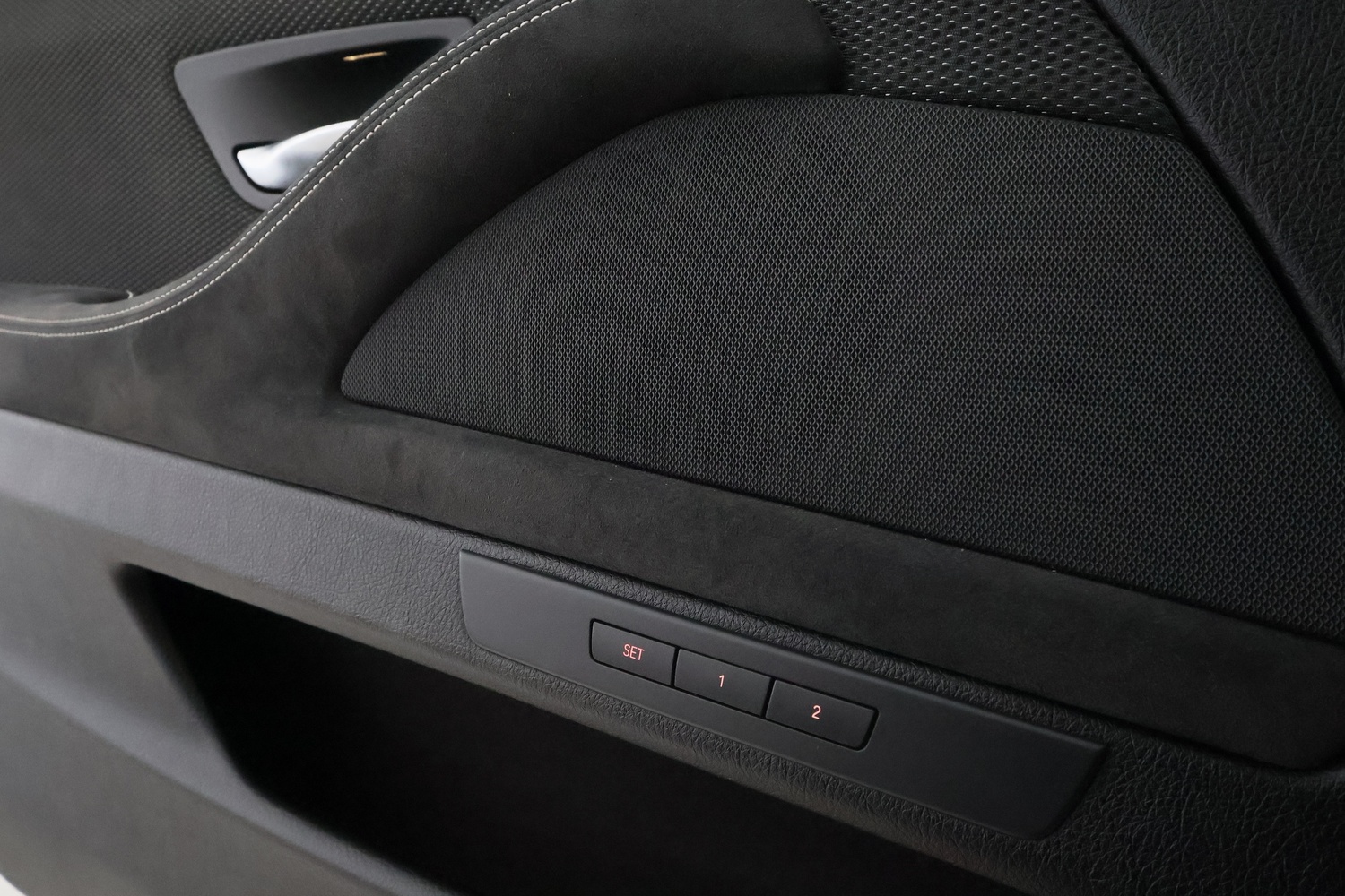 BMW M5 vaihtoauto