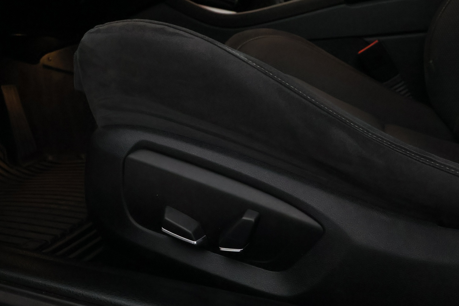 BMW M5 vaihtoauto