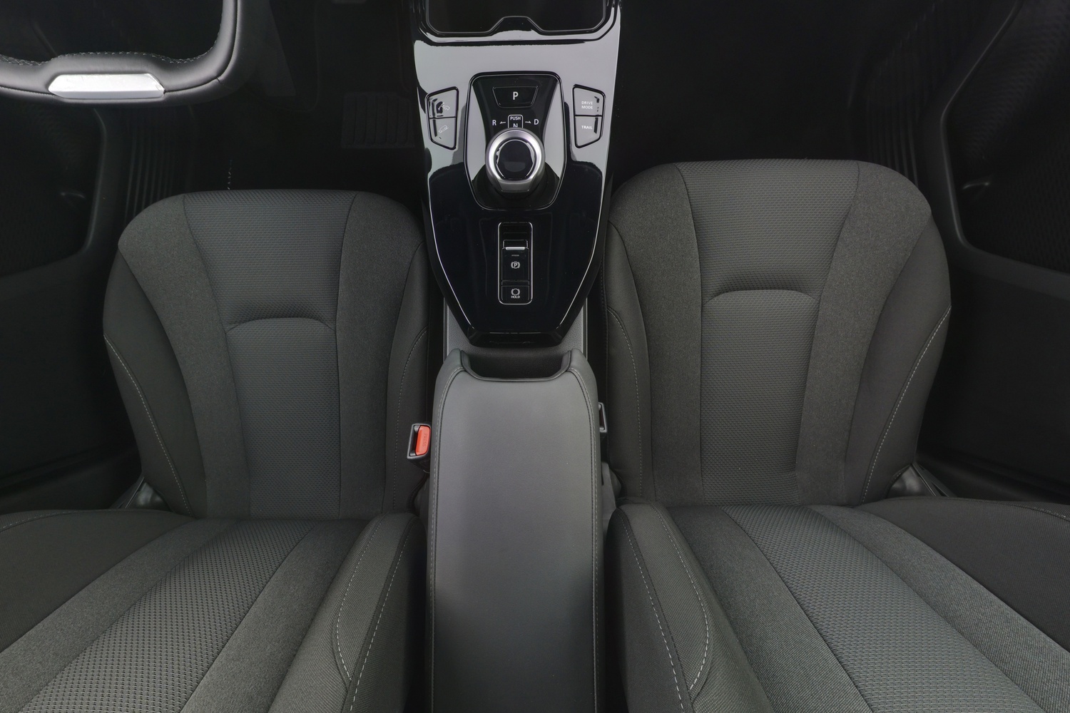 Suzuki e VITARA vaihtoauto