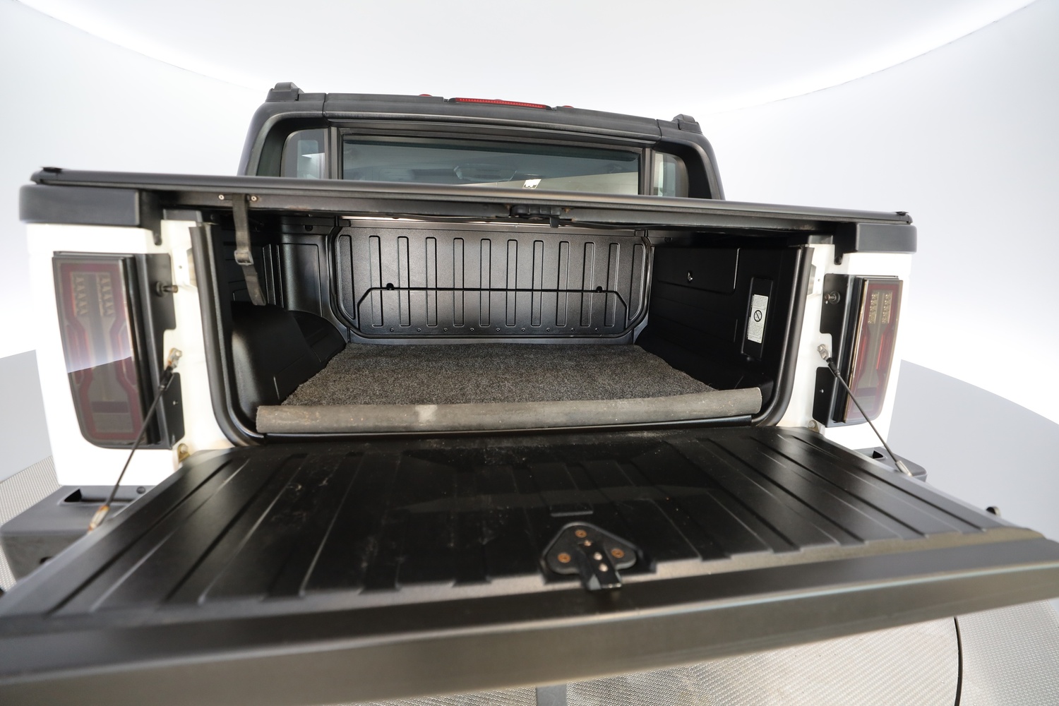 Hummer H2 vaihtoauto