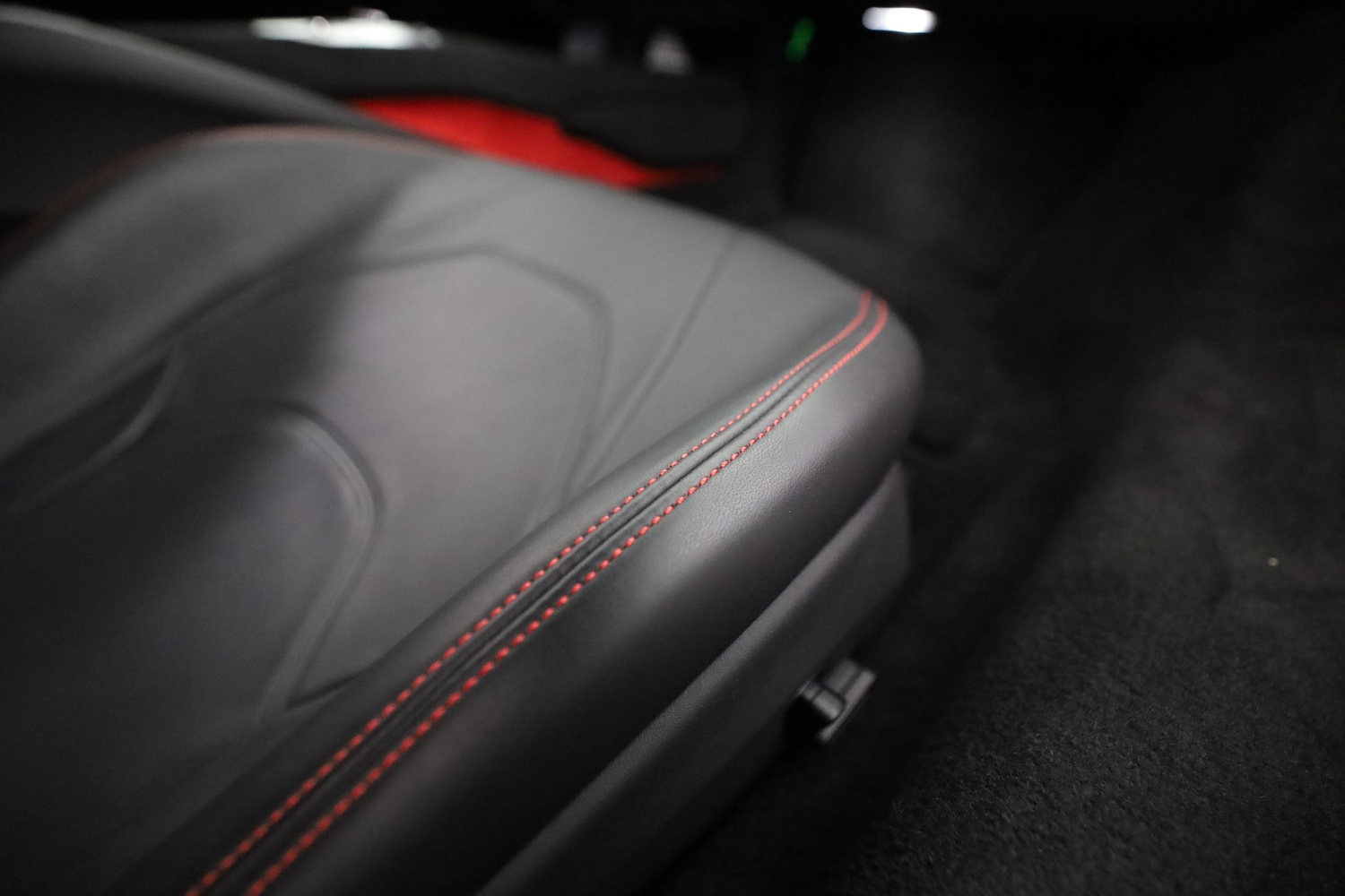 Ferrari 296 GTB vaihtoauto