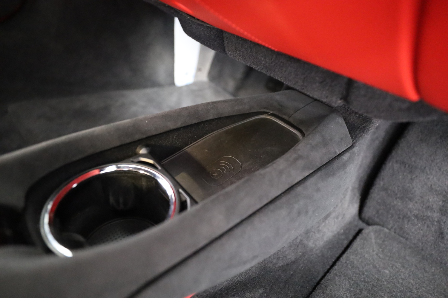 Ferrari 296 GTB vaihtoauto