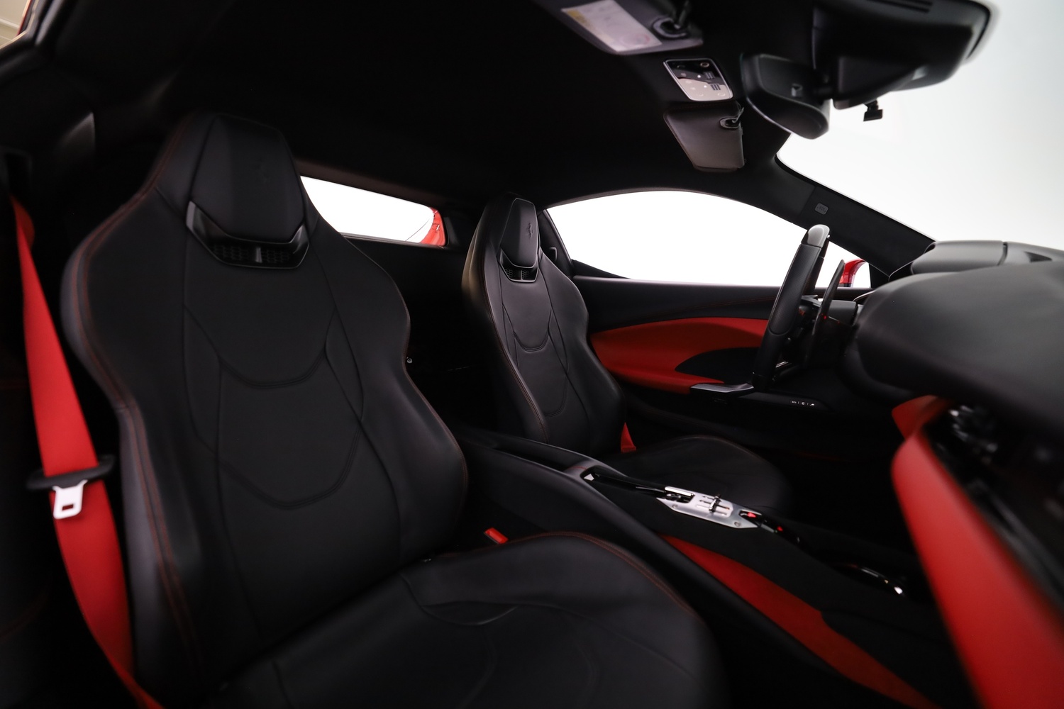 Ferrari 296 GTB vaihtoauto