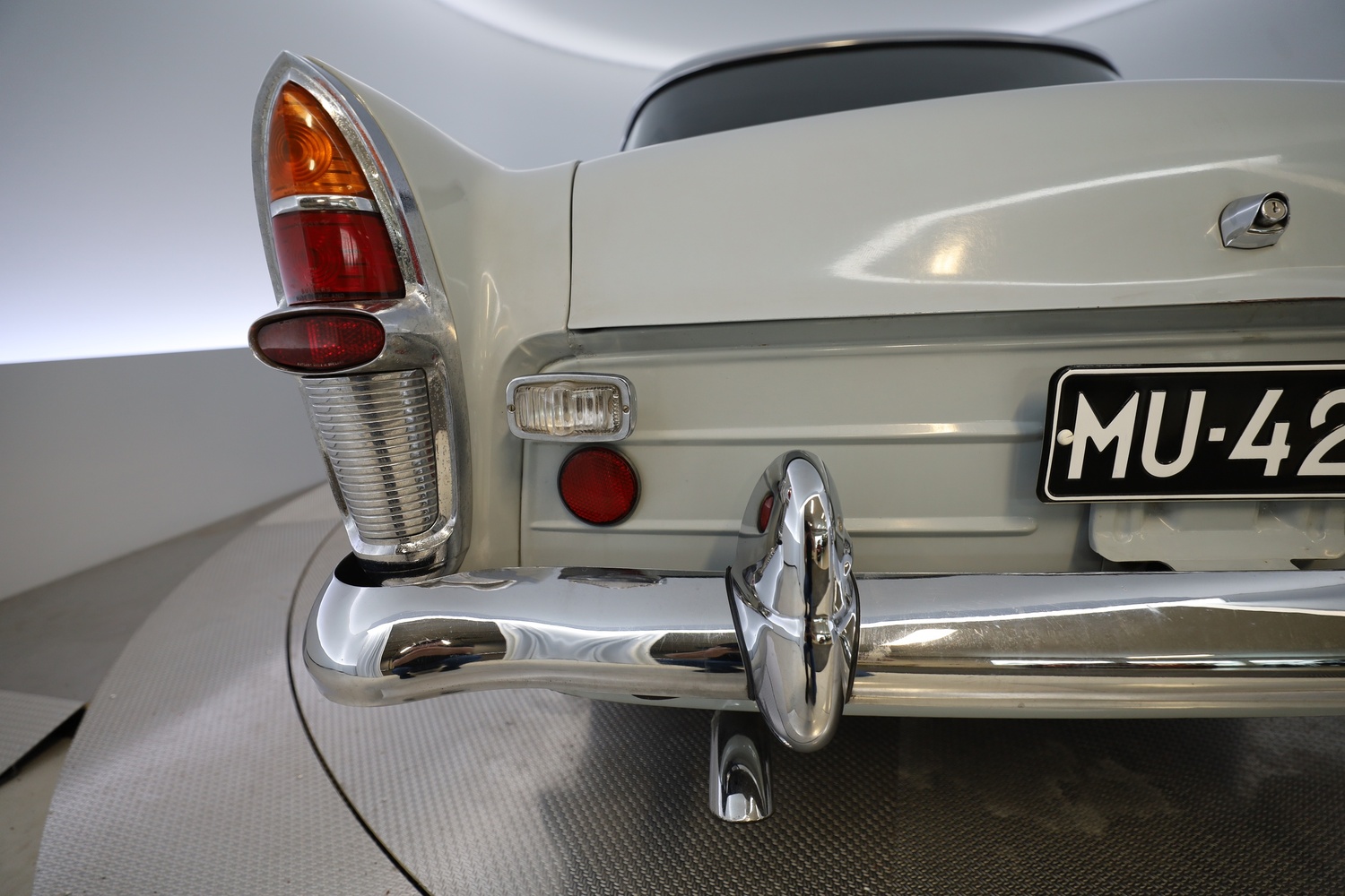 Ford Zephyr vaihtoauto